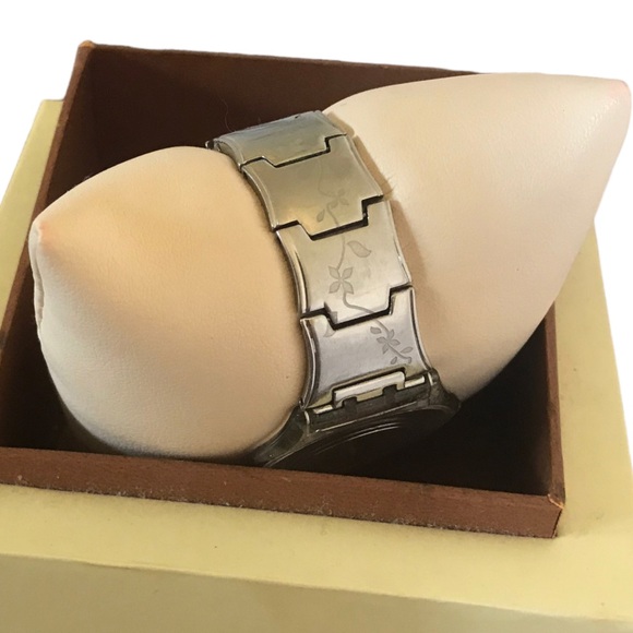 Womens Swatch Watch Climber Flowery Stainless Steel Links Round Transparent Face - Picture 3 of 11